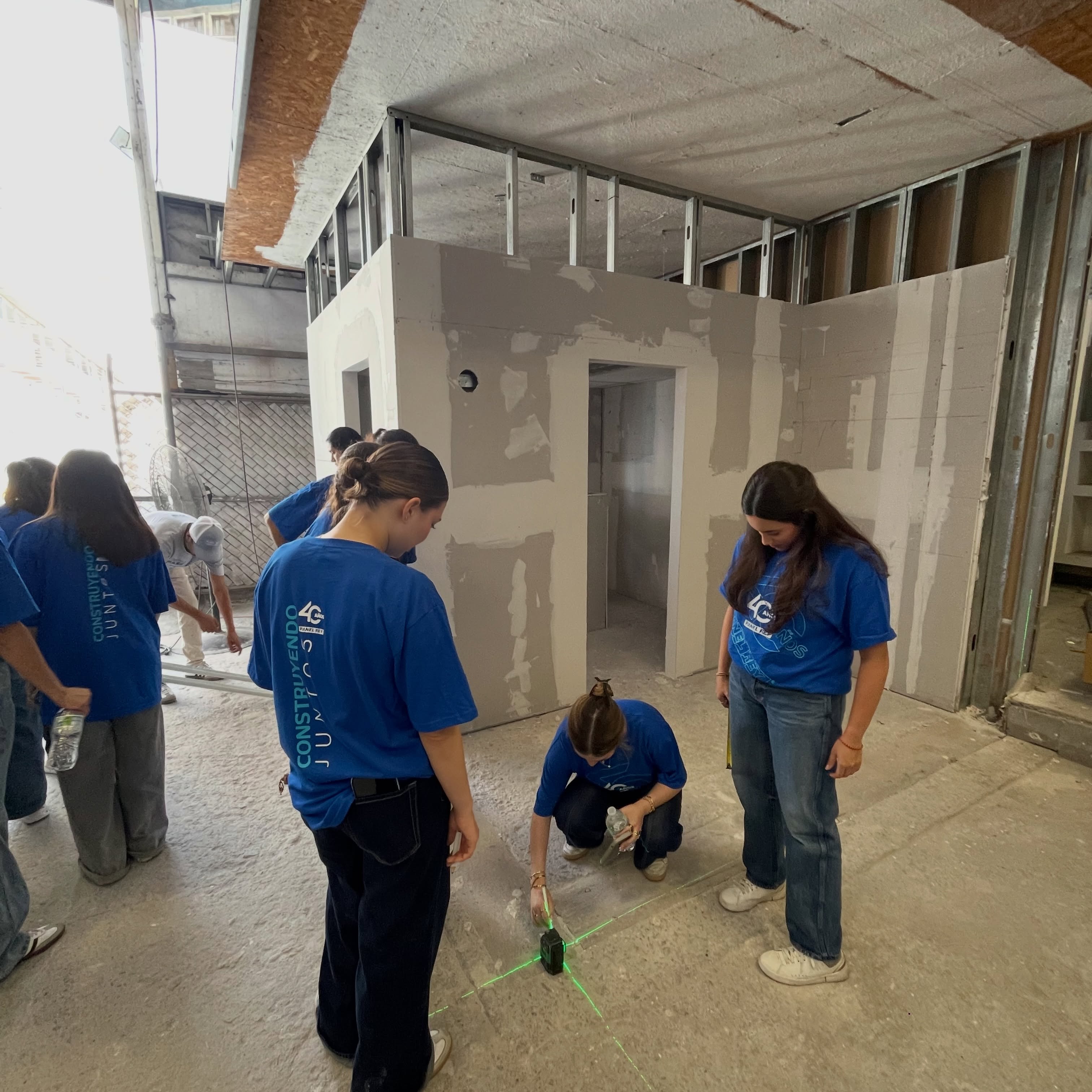 Estudiantes de Arquitectura del Tec de Monterrey fortalecen su formación en el Taller Panel Rey