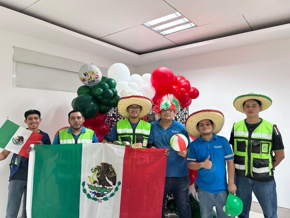 Celebramos las Fiestas Patrias con orgullo en nuestras plantas de El Carmen y San Luis Potosí