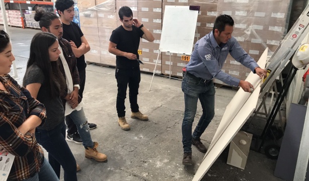 Capacitación a alumnos de Arquitectura ITESO
