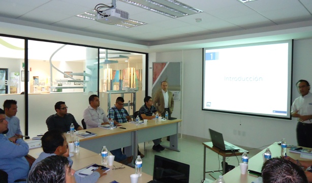 Certifica Panel Rey a Distribuidores en Guadalajara