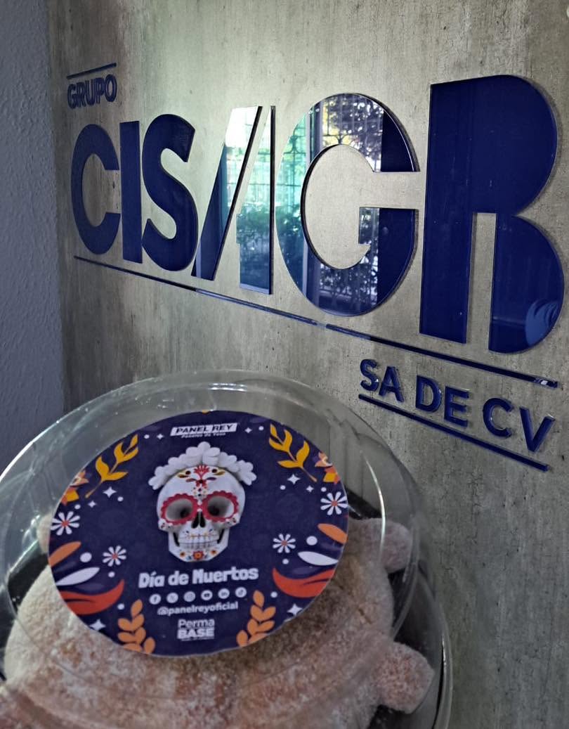 Visitas a despachos y socios comerciales en Dia de Muertos con pan de muerto