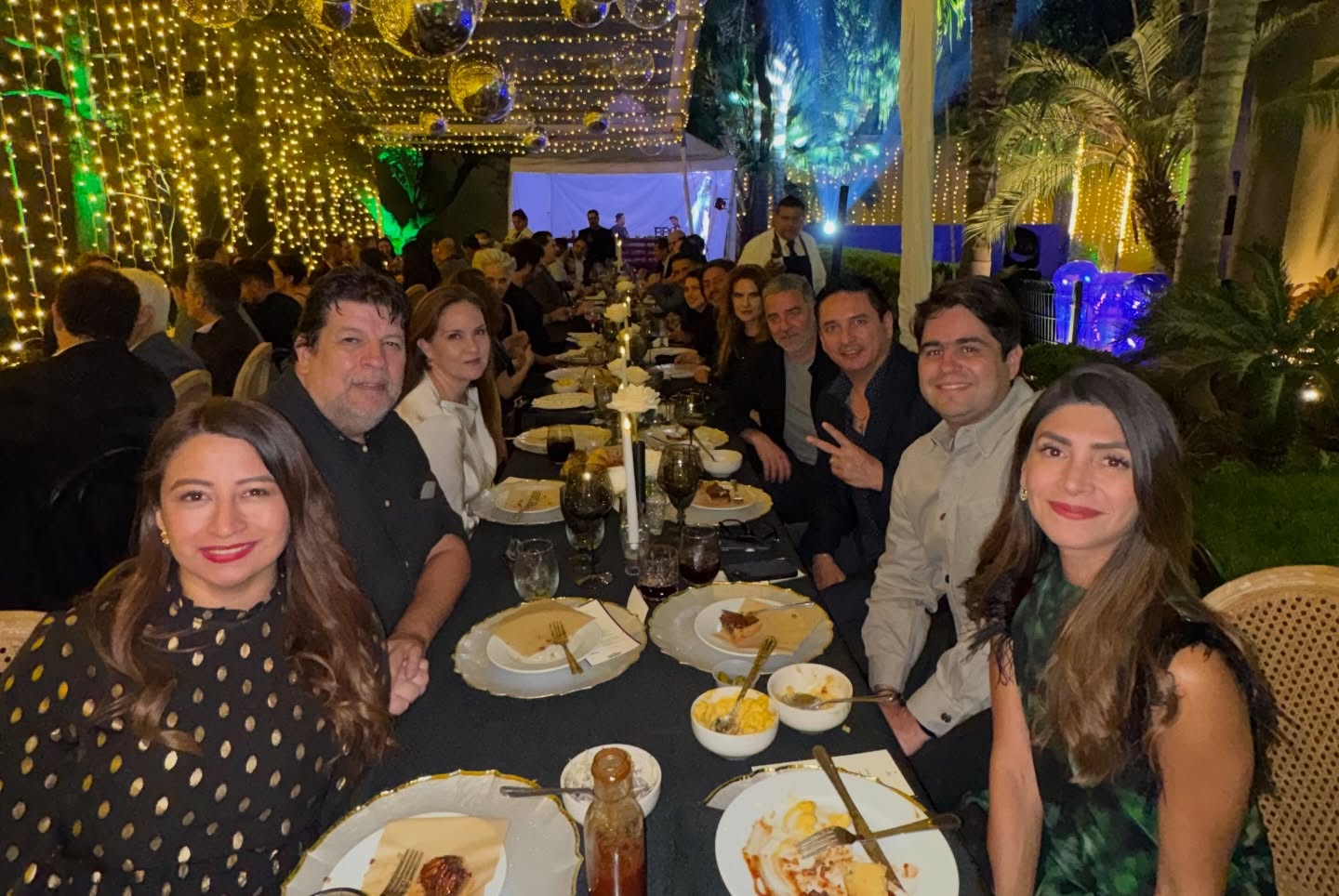 Décimo Aniversario — Cena entre Arquitectos Panel Rey 2025