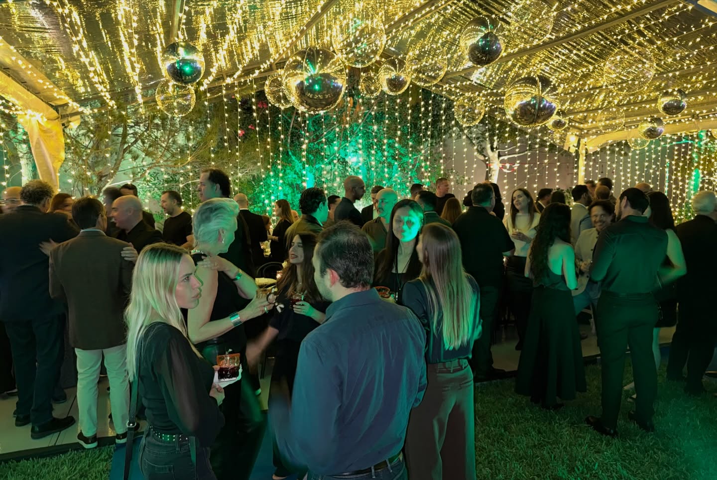 Décimo Aniversario — Cena entre Arquitectos Panel Rey 2025