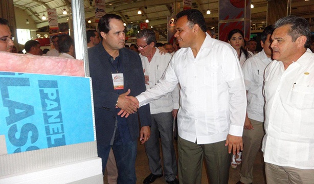 Panel Rey en Expo Construcción Yucatán 2015