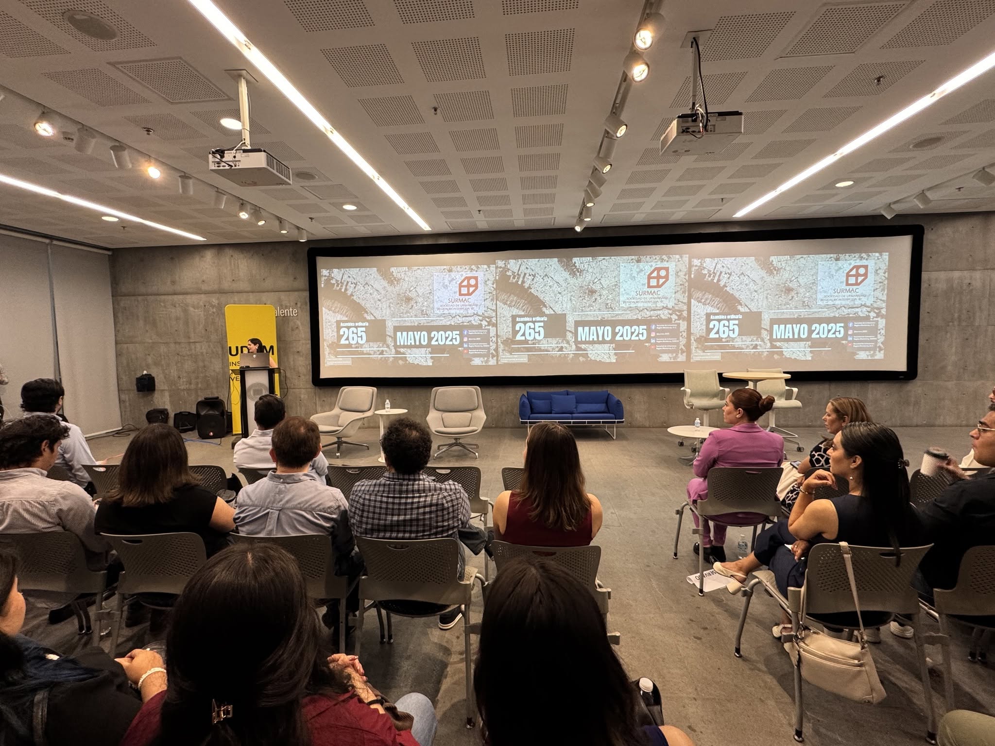 Charla: Visor de Consulta Urbana y Norma Tecnica de Criterios Cartograficos para la elaboracion de Planes de Desarrollo Urbano