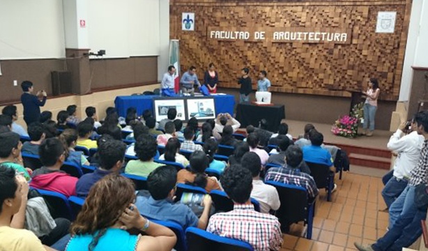 Panel Rey presente en Expo CIHAC 2014