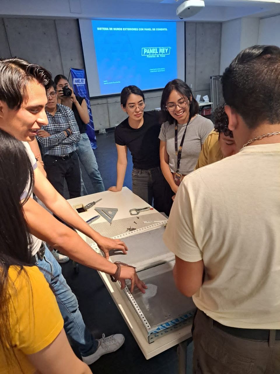 Taller Teorico-Practico de Sistema de Muros Exteriores con PermaBase