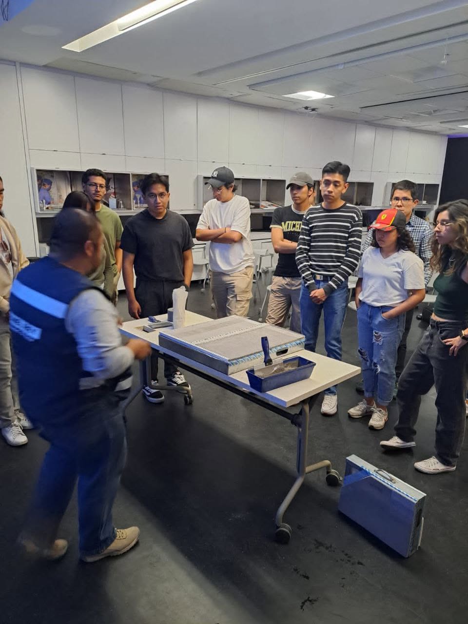 Taller Teorico-Practico de Sistema de Muros Exteriores con PermaBase