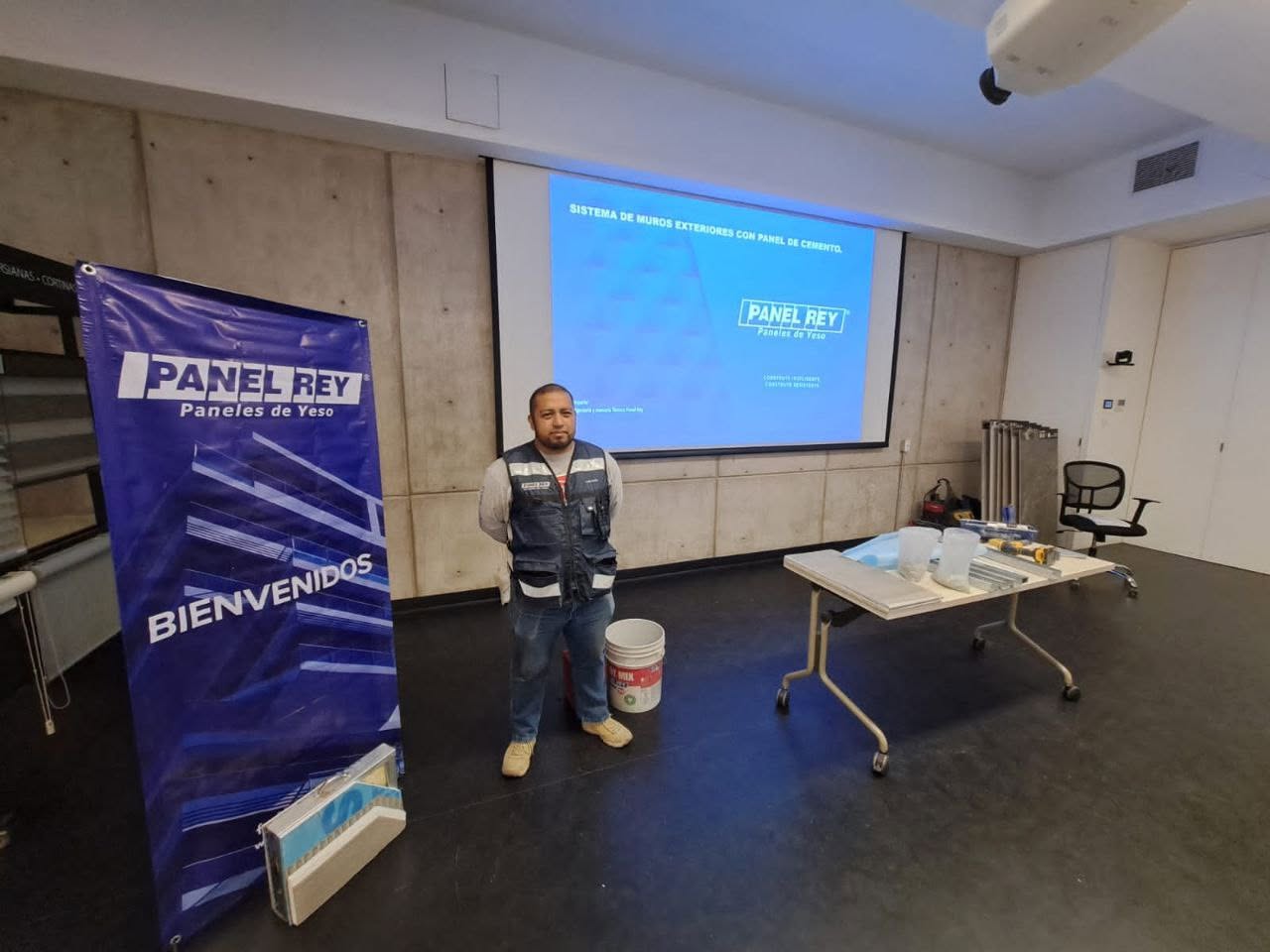 Taller Teorico-Practico de Sistema de Muros Exteriores con PermaBase