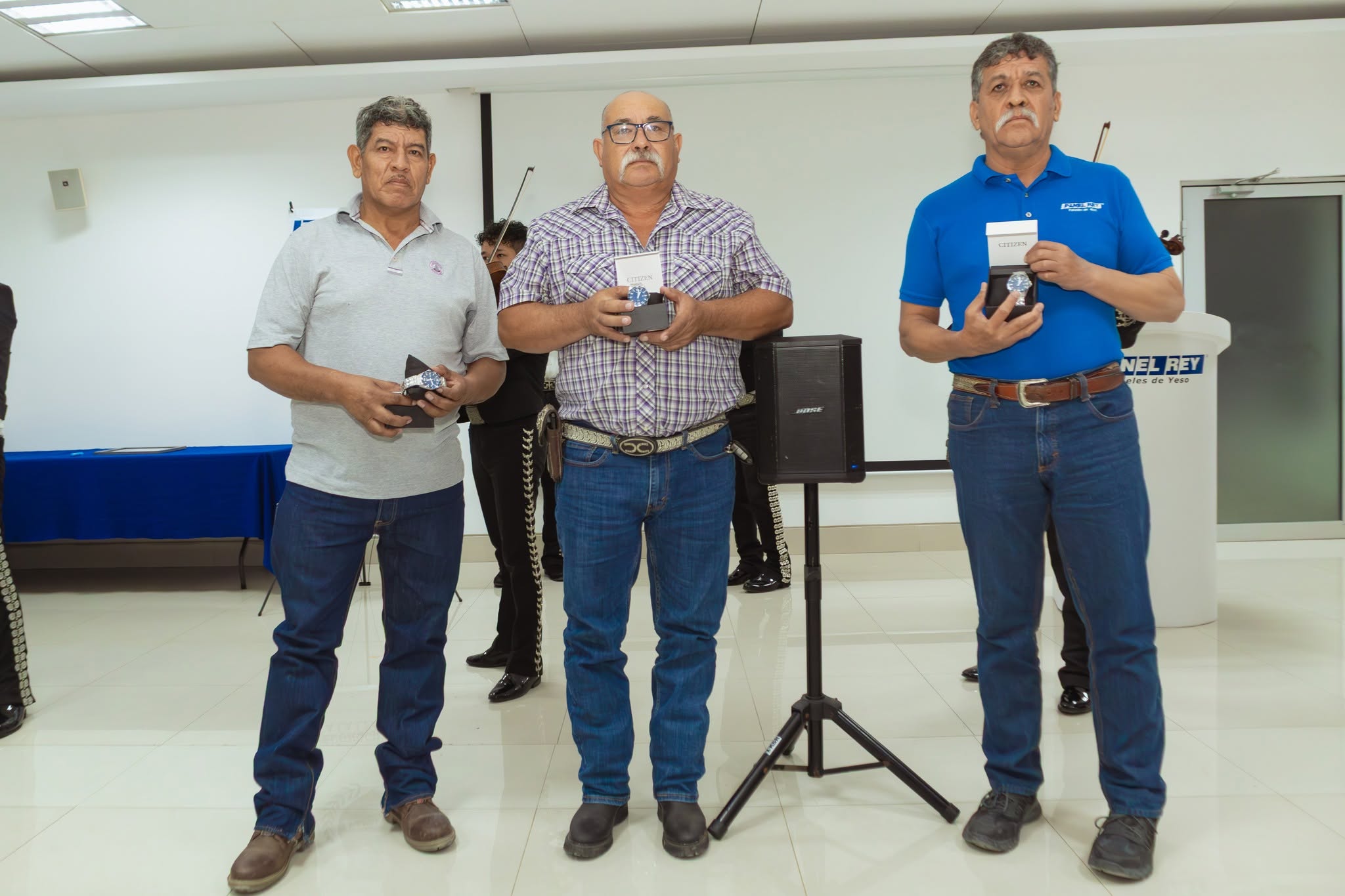 Reconocimiento a la Lealtad Panel Rey