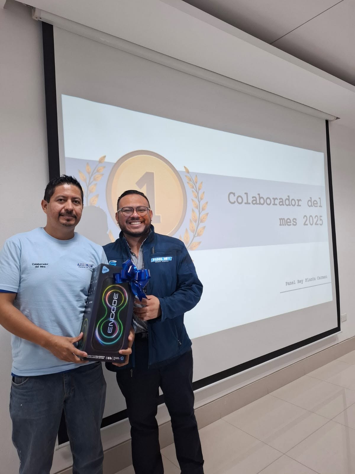 Reconocimiento anual al desempeño destacado