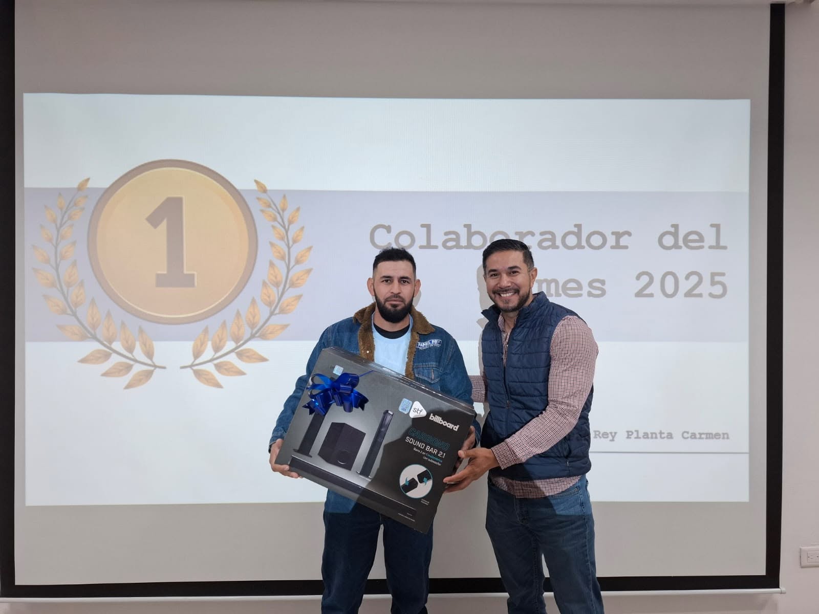 Reconocimiento anual al desempeño destacado