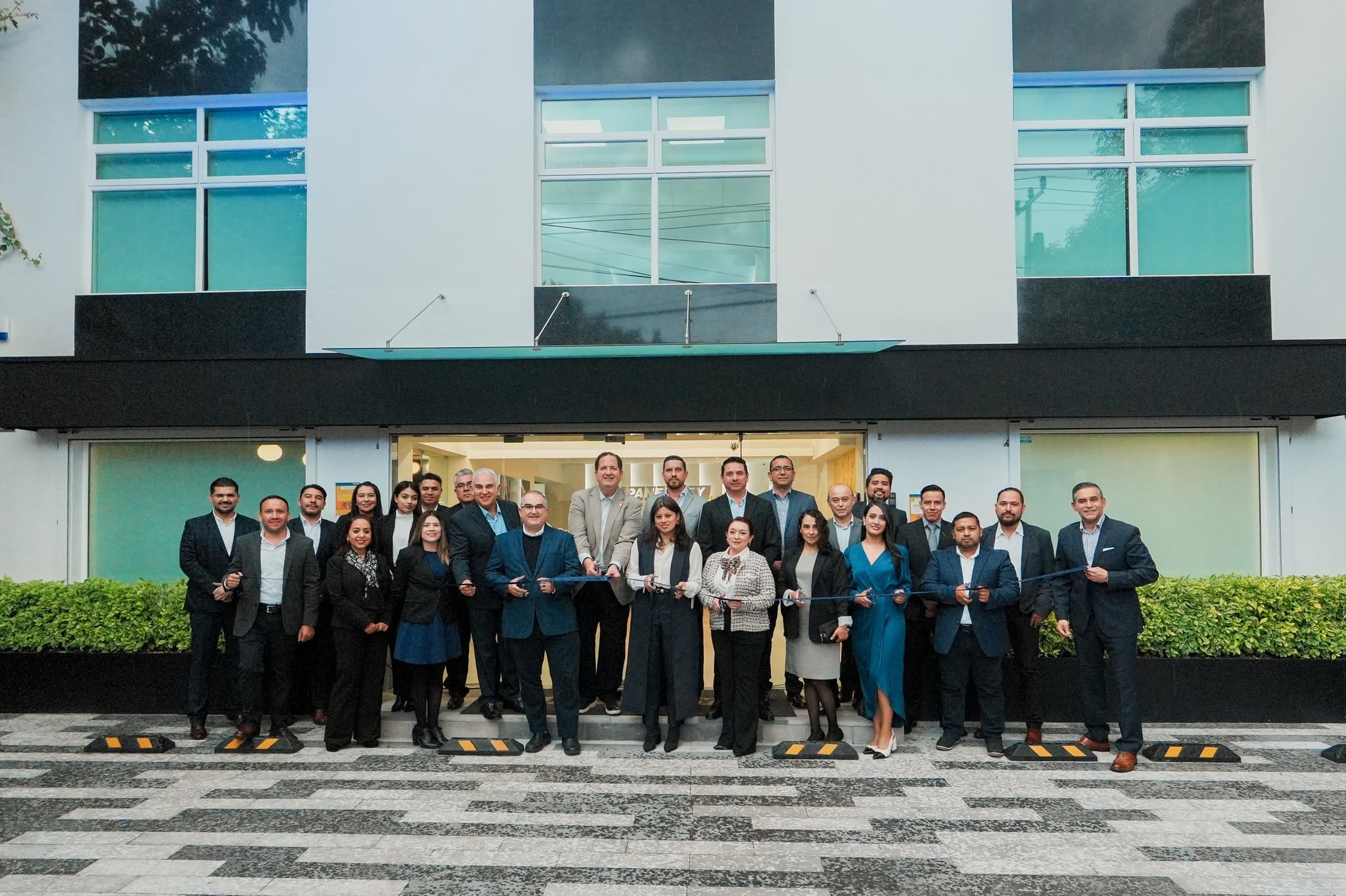 Inauguración oficial de las nuevas oficinas corporativas y Showroom Panel Rey CDMX