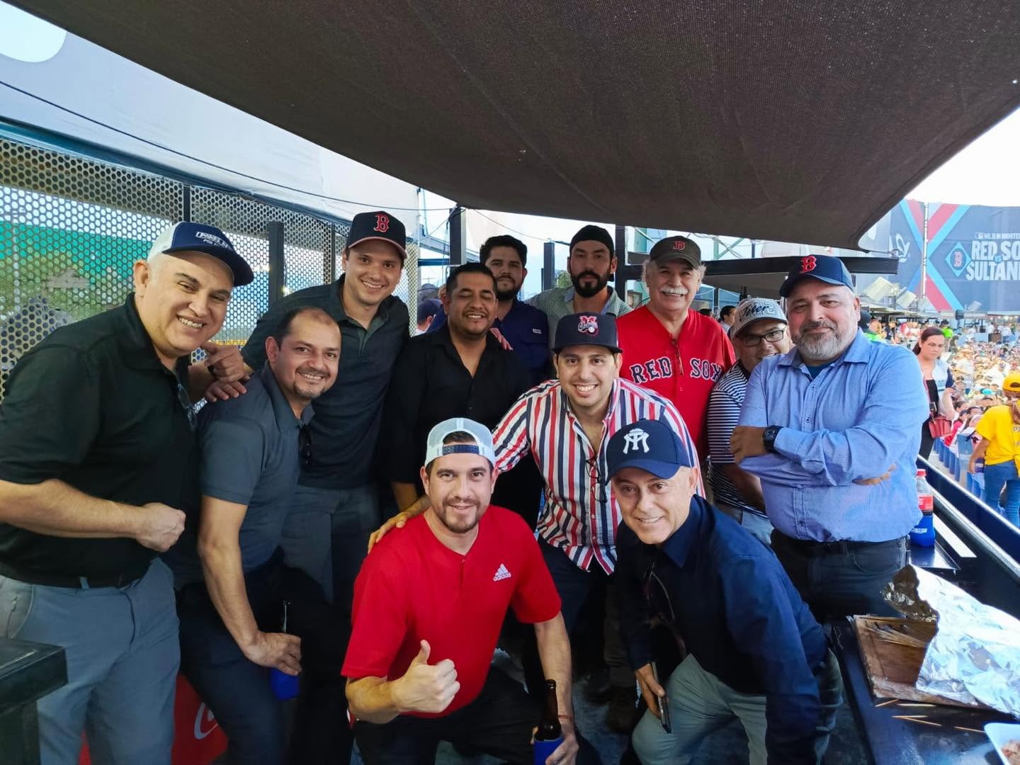 Juego de beisbol: Sultanes de Monterrey vs Boston Red Sox