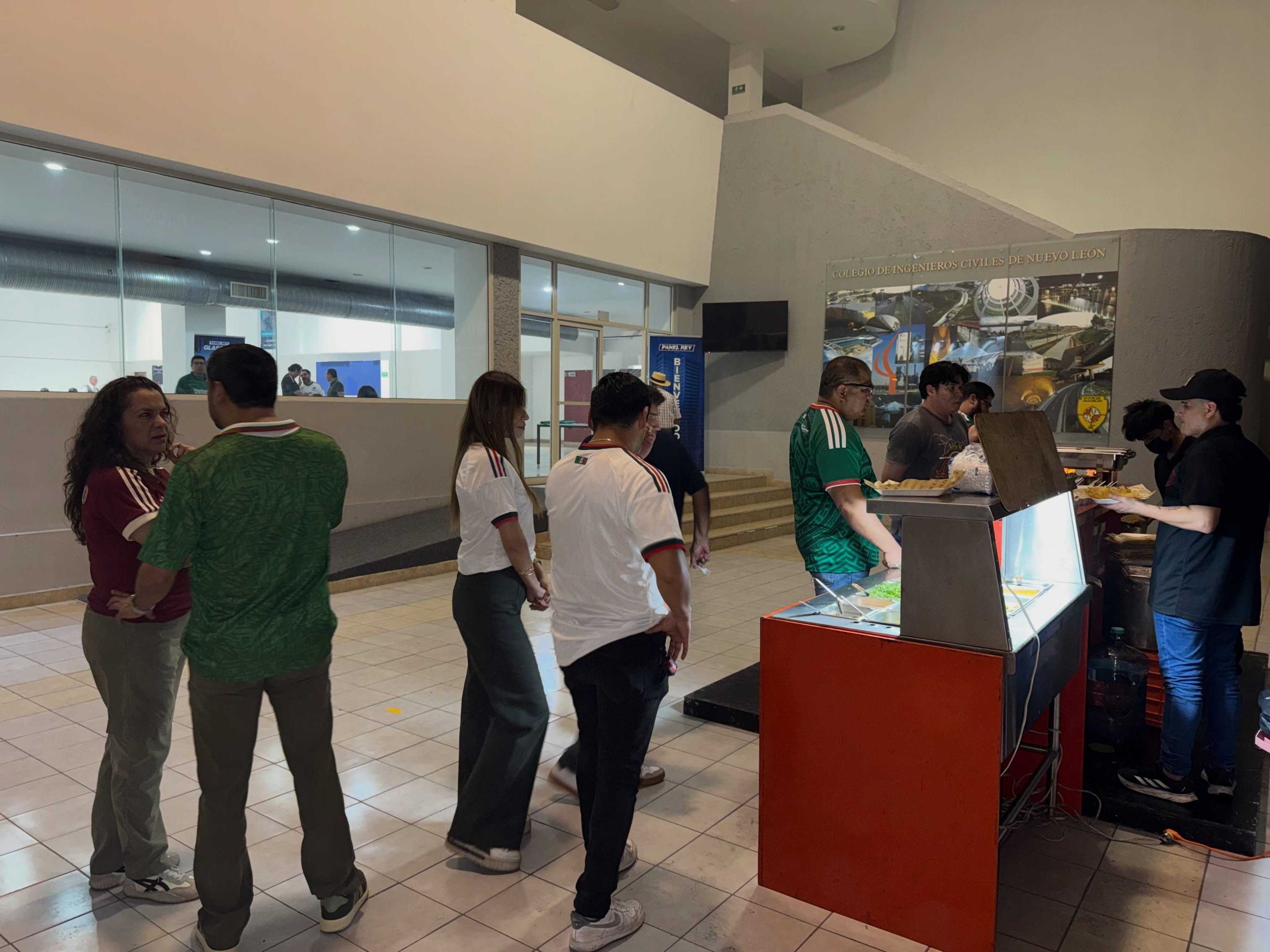 ExperienciaPanelRey Futbol — doble sede simultanea Monterrey + CDMX