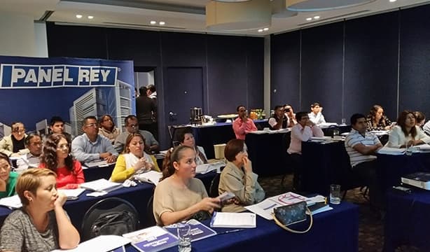 Certifica Panel Rey a Distribuidores en el DF