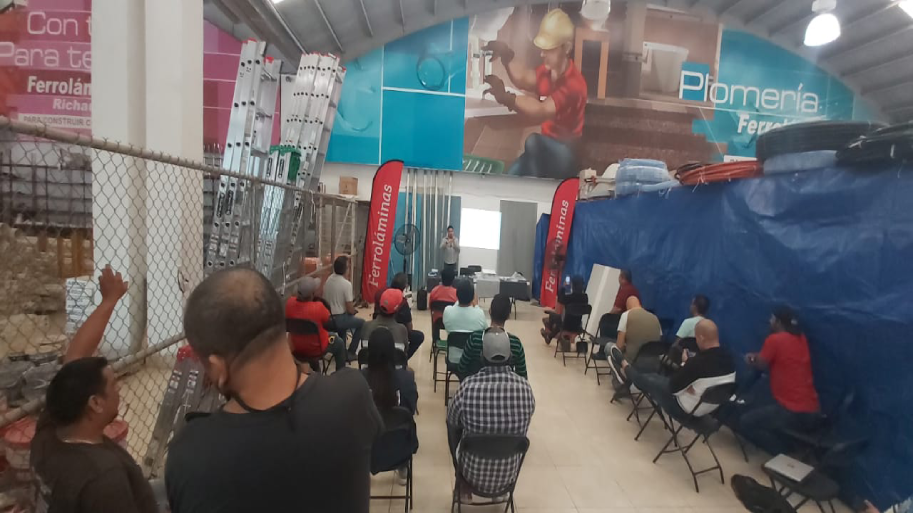 Curso de Sistema Ligero Panel Rey con nuestros amigos de Ferroláminas 